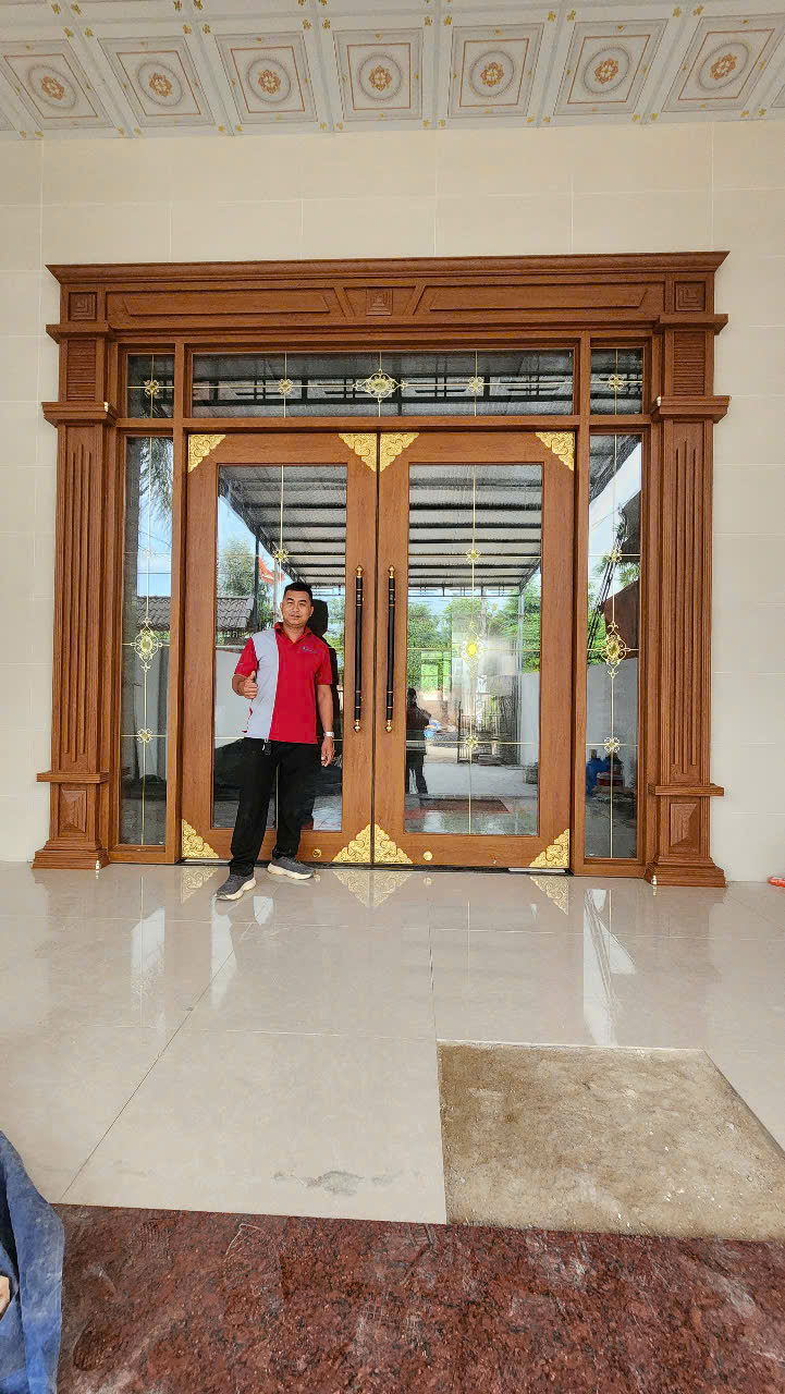 Cửa Nhôm Thử Lực 4